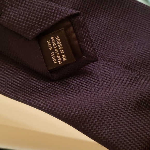 Men's tie - Picture 2 of 3